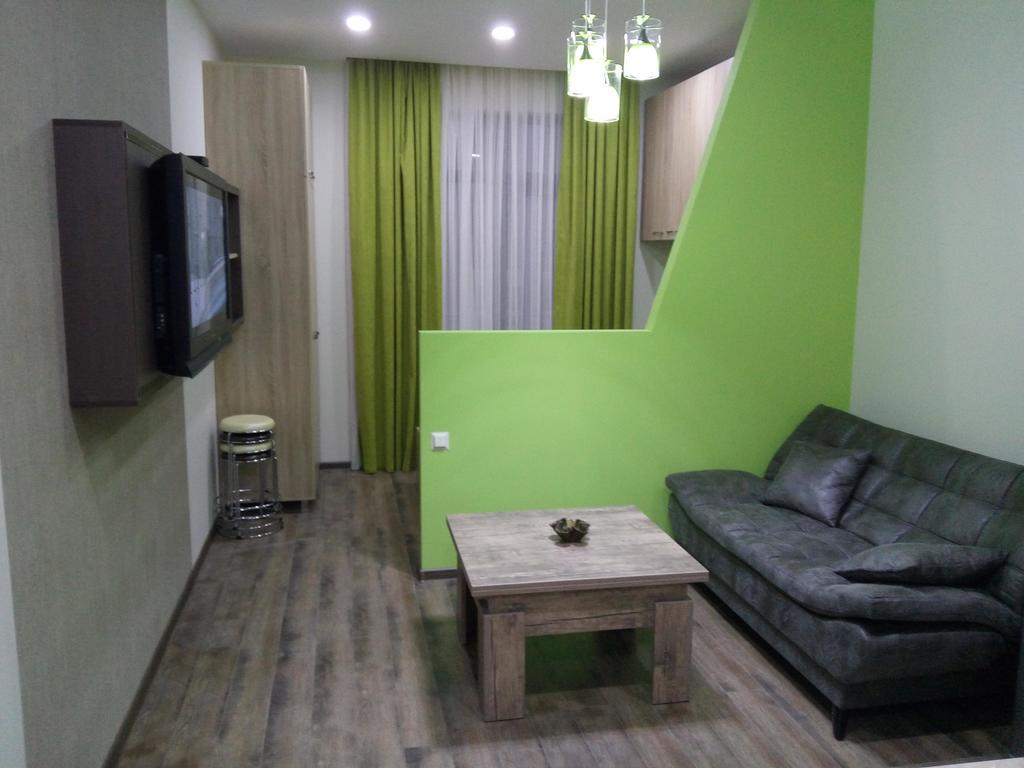 Studio Apartment In Batumi Exteriör bild